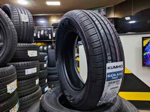 Kumho SOLUS TA21 205/60 R15