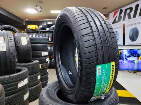 KAPSEN/Habilead RS 26 295/40 R22