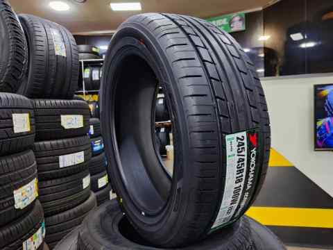 Yokohama ECOS ES31 245/45 R18