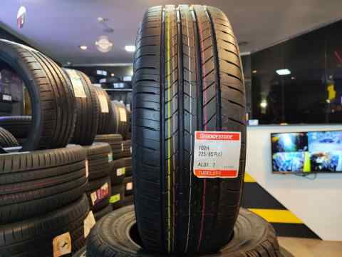 Bridgestone Alenza 001 225/65 R17 - 4 fəsil təkəri