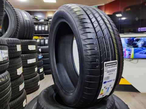 Bridgestone TURANZA T005p 245/45 R18