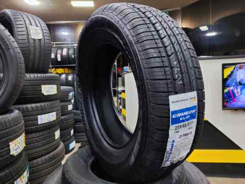 Marshal (By Kumho) CRUGEN KL21 235/65 R17