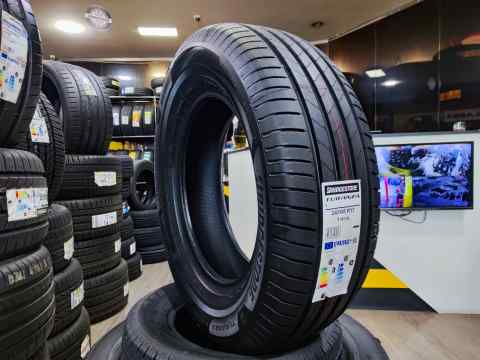 Bridgestone TURANZA 6 245/65 R17