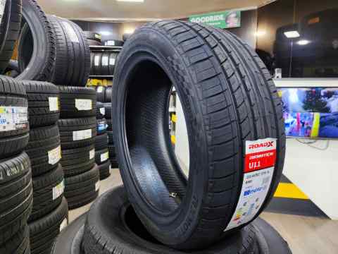 ROADX U-11 235/45 R17