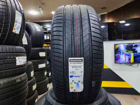 Bridgestone TURANZA 6 245/40 R21