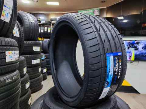 SAILUN ATREZZO ZSR 275/30 R19